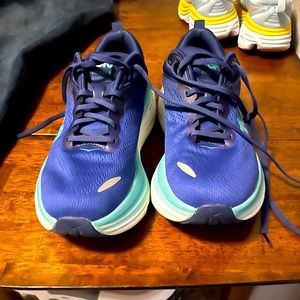Hoka Bondi 8